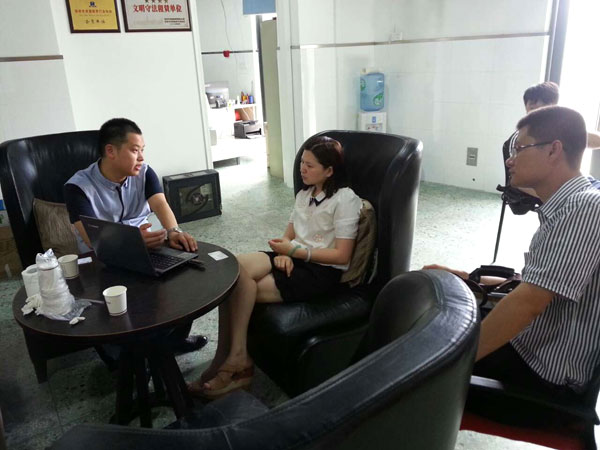 恭喜大廈辦公室裝修拆除簽約成功?。?></div>
            </a></li> 		
          <li id=
